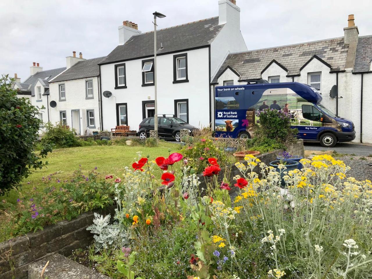Orsay House Bed and Breakfast Portnahaven Exteriör bild