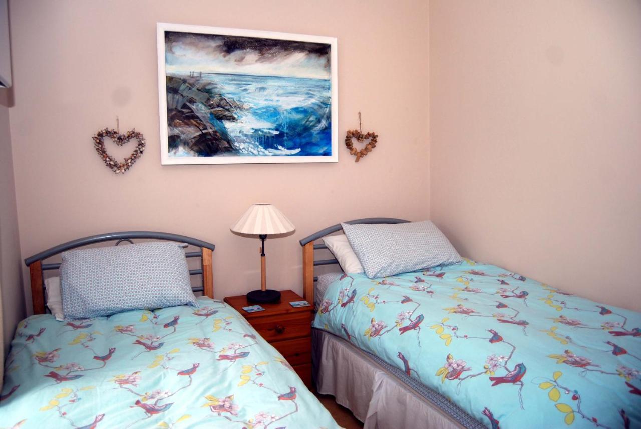 Orsay House Bed and Breakfast Portnahaven Exteriör bild